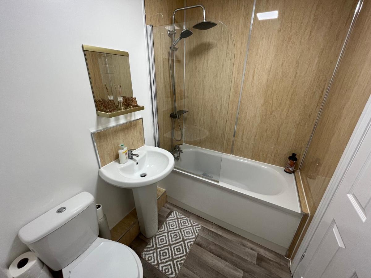 York Centre 2 Bedroom Renovated Flat, 8 Escrick Street المظهر الخارجي الصورة